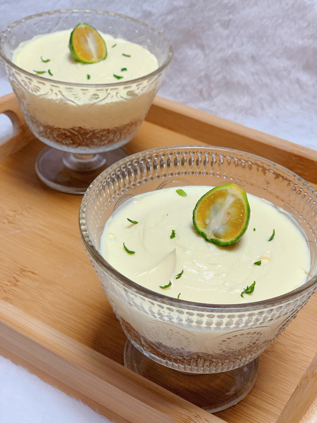 免烤箱甜品 | 清爽不腻的青柠芝士蛋糕🧀️