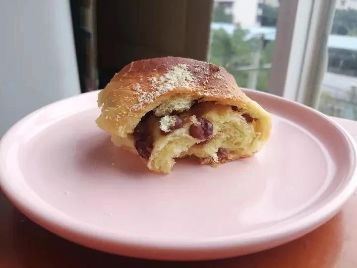 炼乳蜜豆面包卷