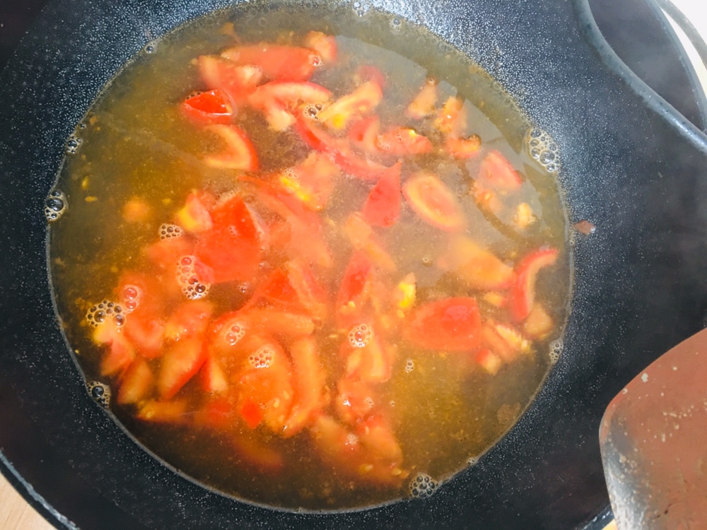 最好吃最简单的经典西红柿鸡蛋面！让你一秒变煮面达人！的做法 步骤5