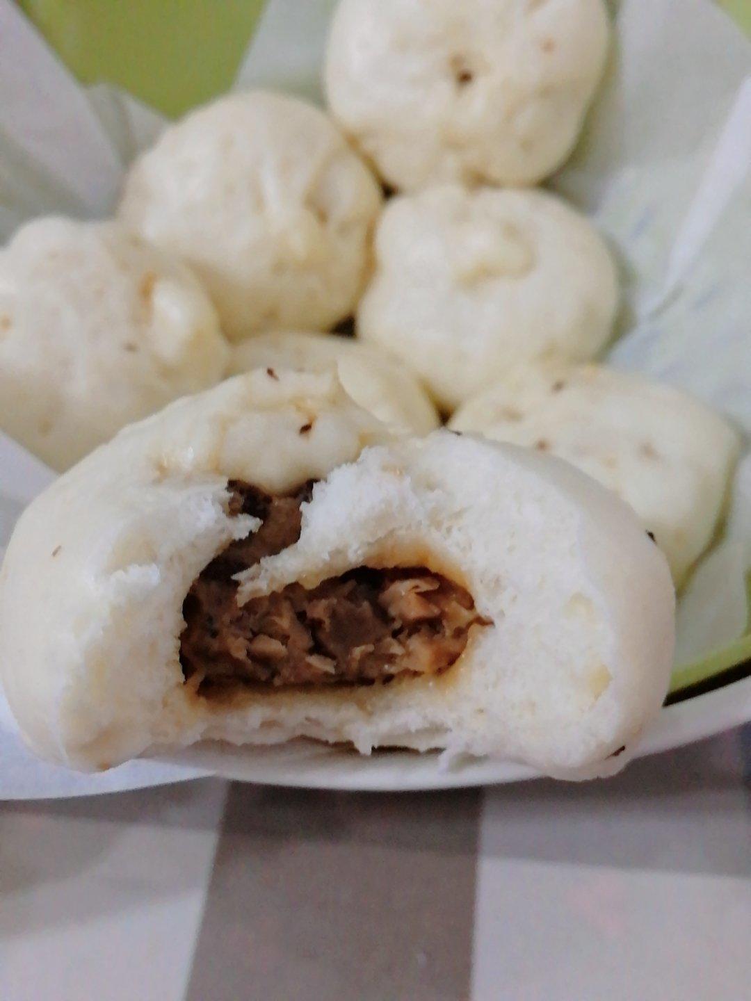 娜1991做的酸菜粉条猪肉包子