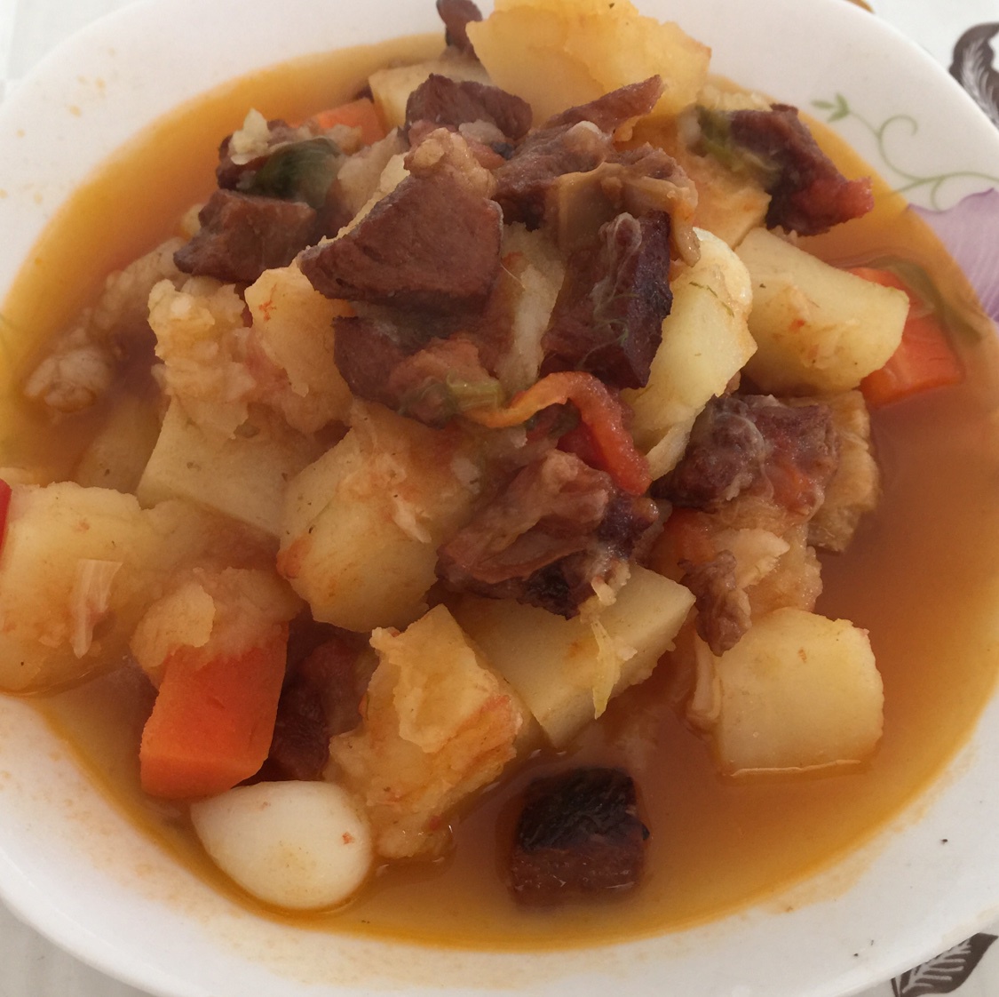 一个话唠包教包会的香浓红烩牛腩