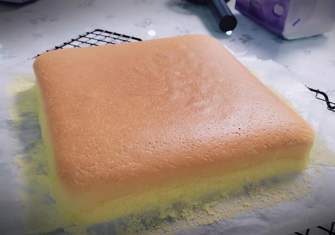【免费配方】最近在日本很火的一款舒芙蕾烫面海绵蛋糕