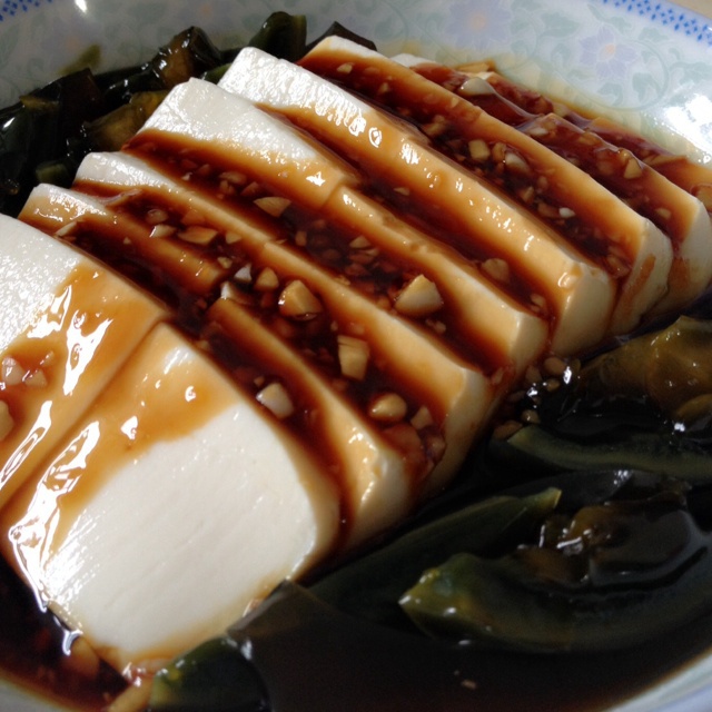 皮蛋豆腐