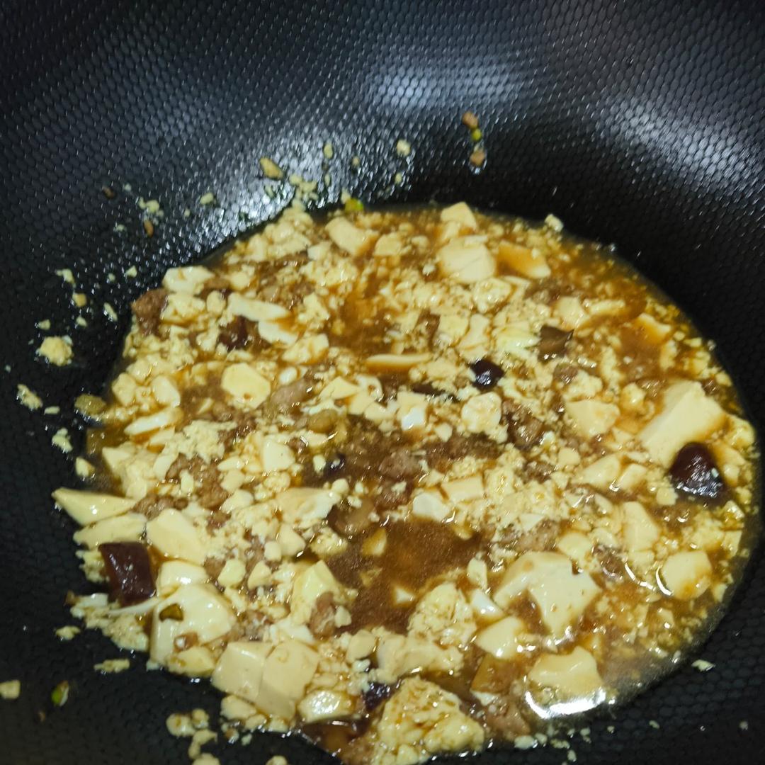 鸡蛋抱豆腐