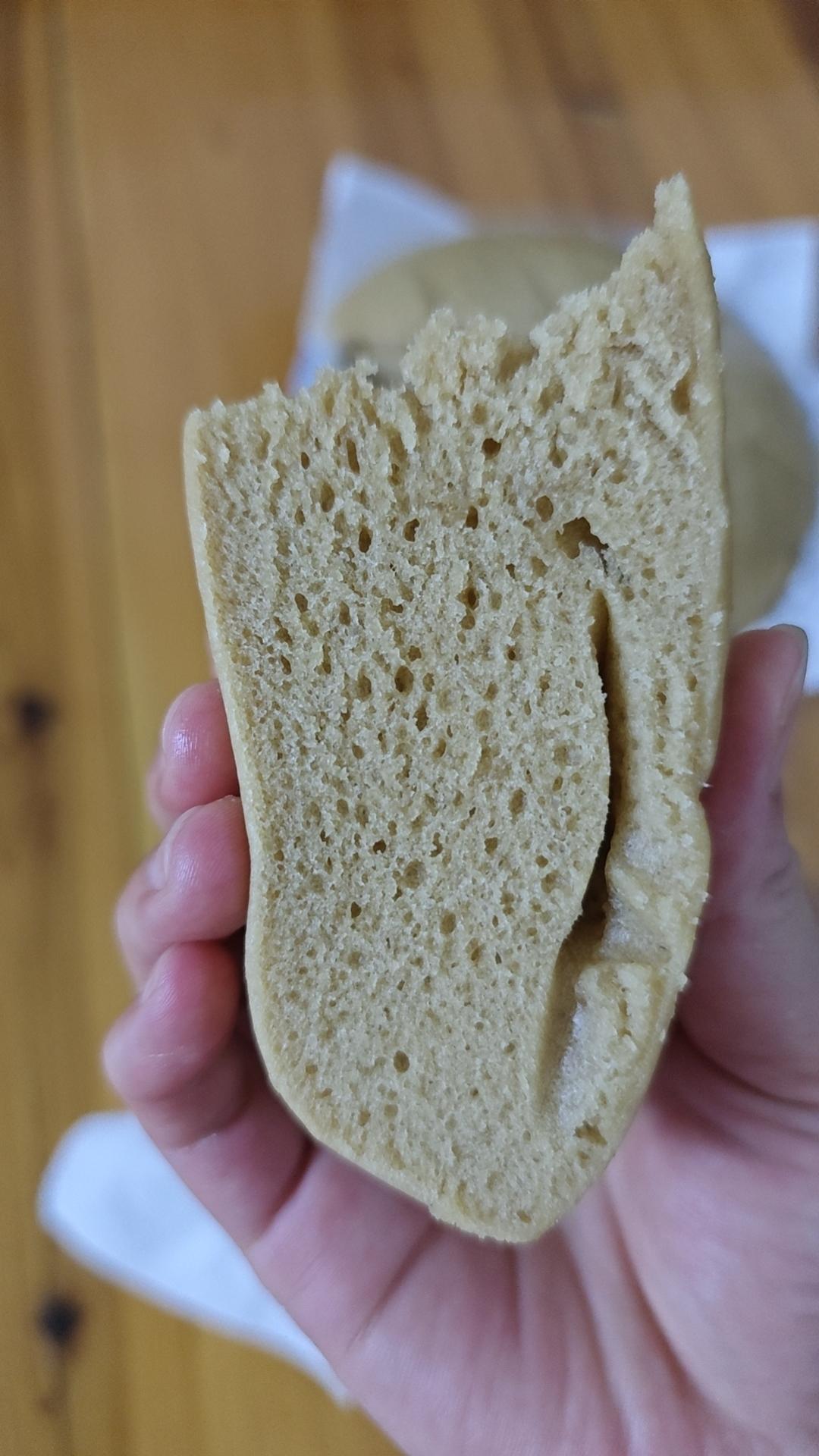 马拉糕，软糯弹韧，香甜细腻，和一般发糕不一样