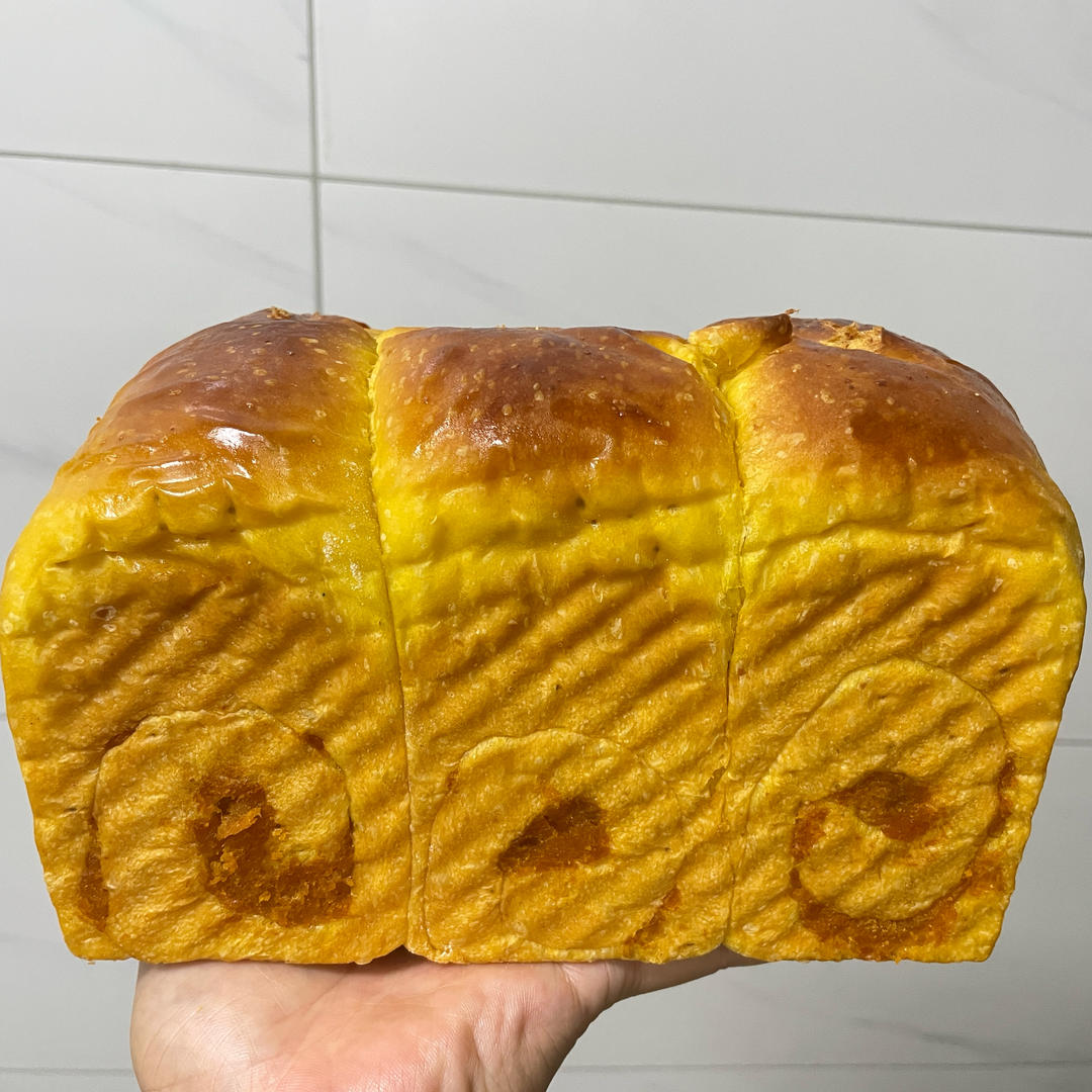 比戚风都软的烫种法南瓜吐司，带馅更好吃！