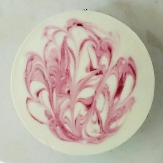 免烤樱桃冻芝士蛋糕