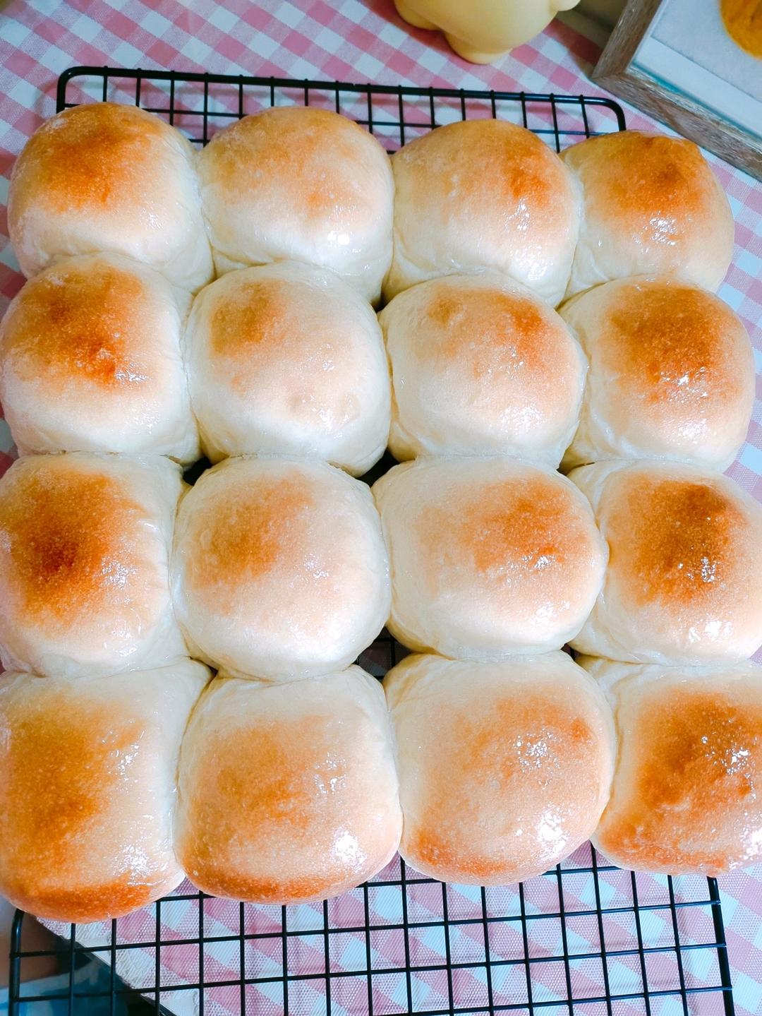 超好吃的香甜餐包