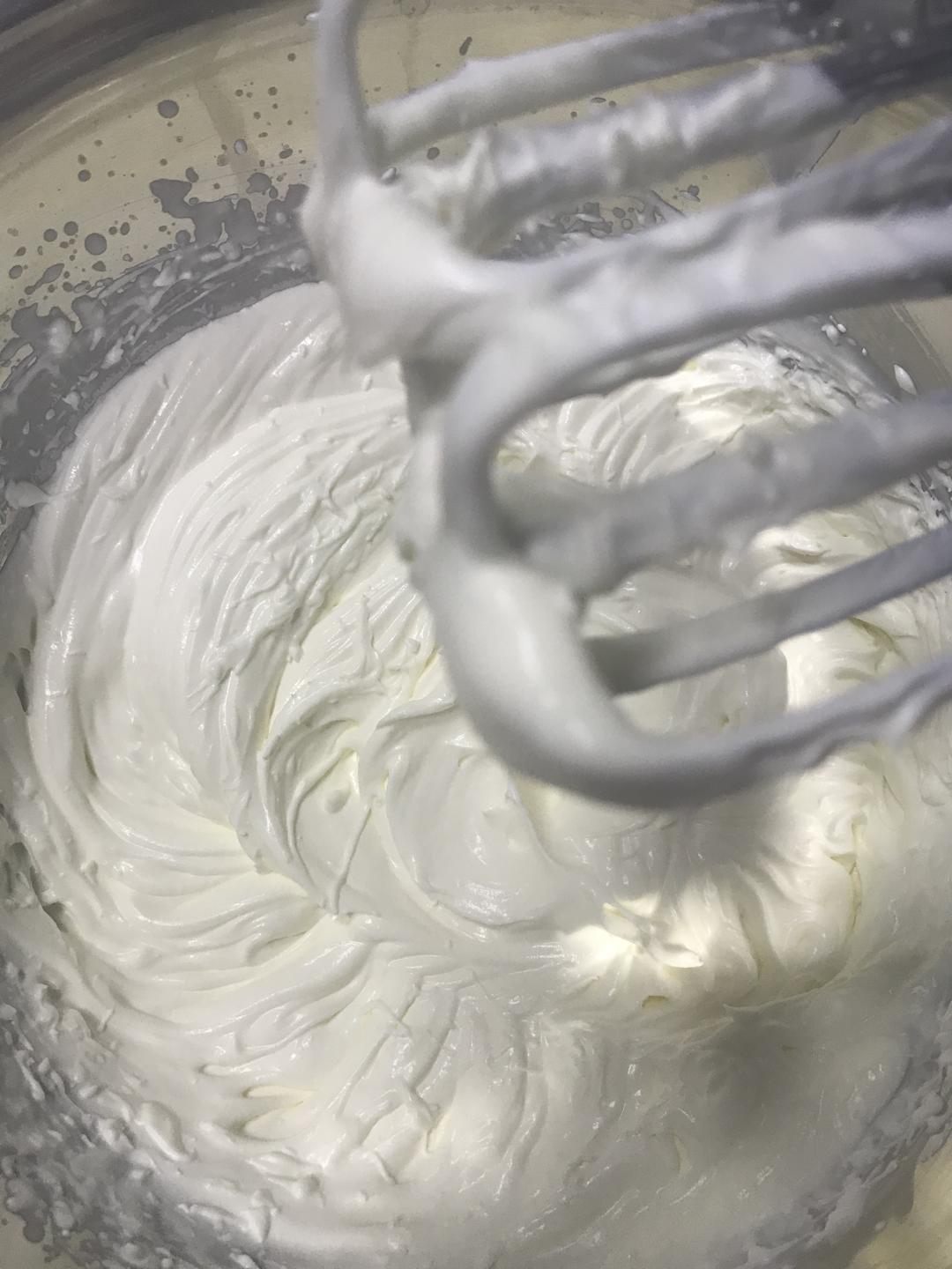 雀巢淡奶油打发