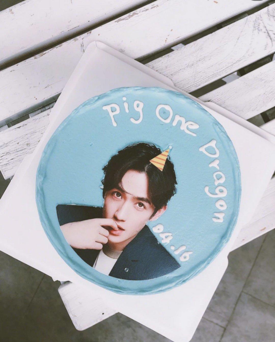 ins小鹿蛋糕装饰方法