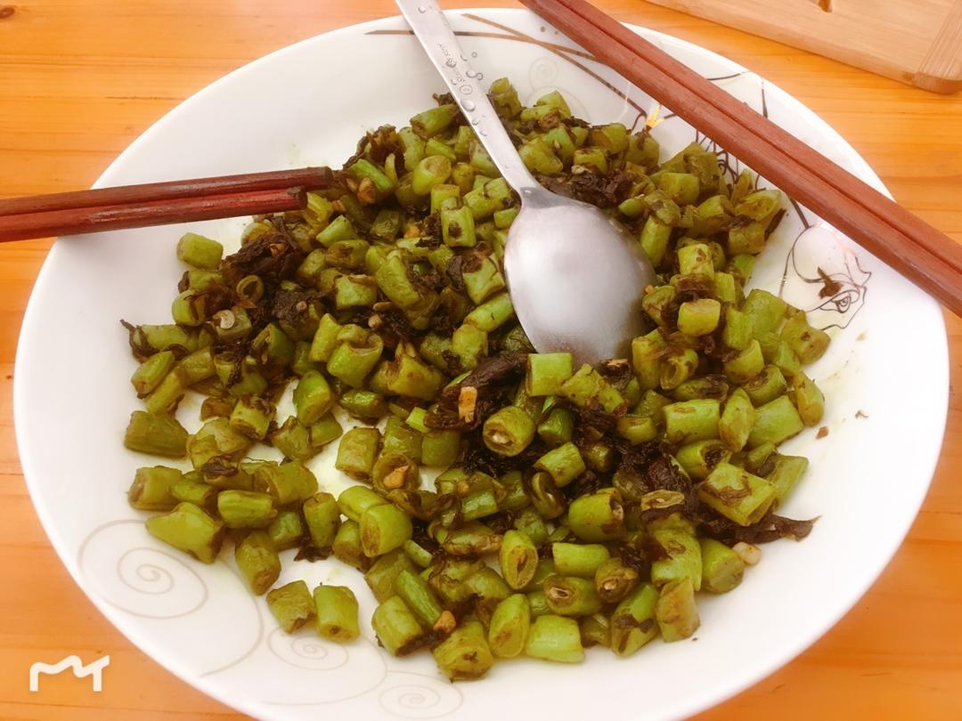 榄菜肉末四季豆