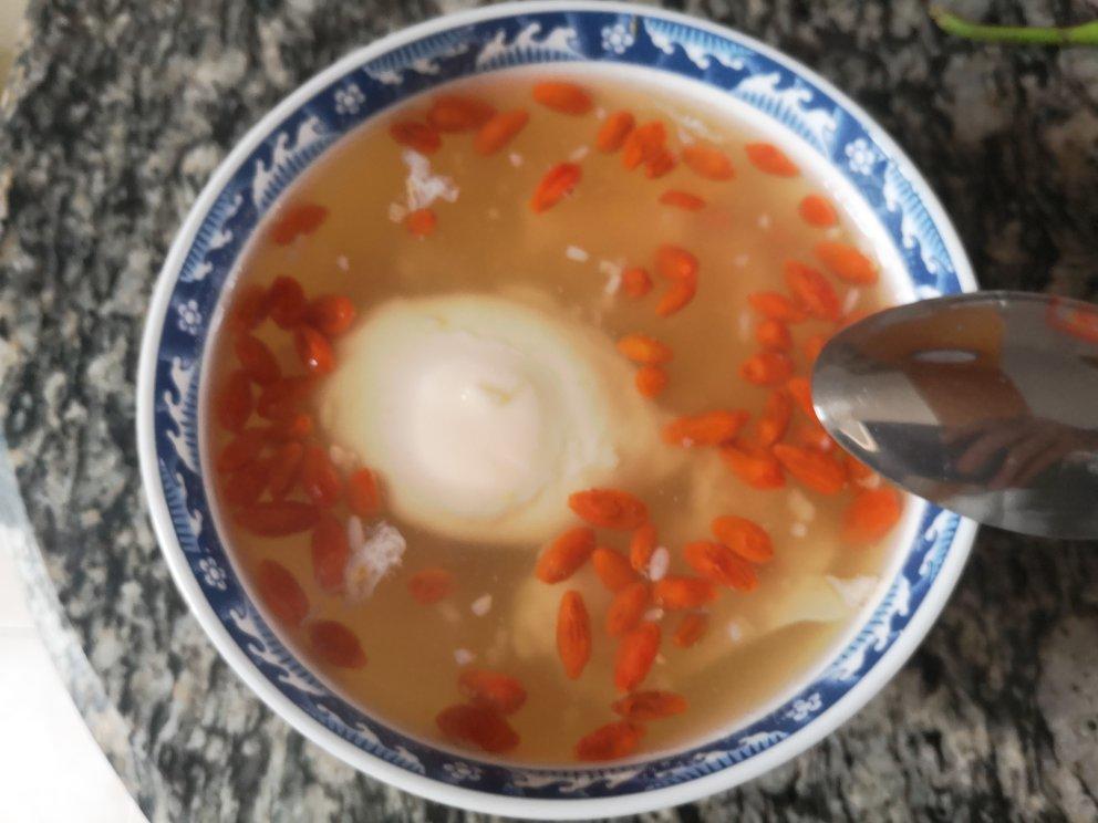 酒酿荷包蛋（附荷包蛋做法）