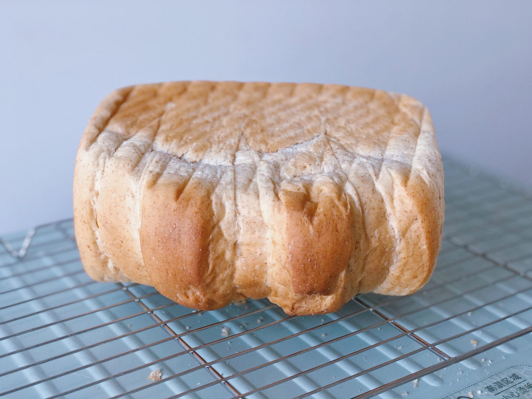 香烤脆皮肠【4月北鼎烤箱食谱】