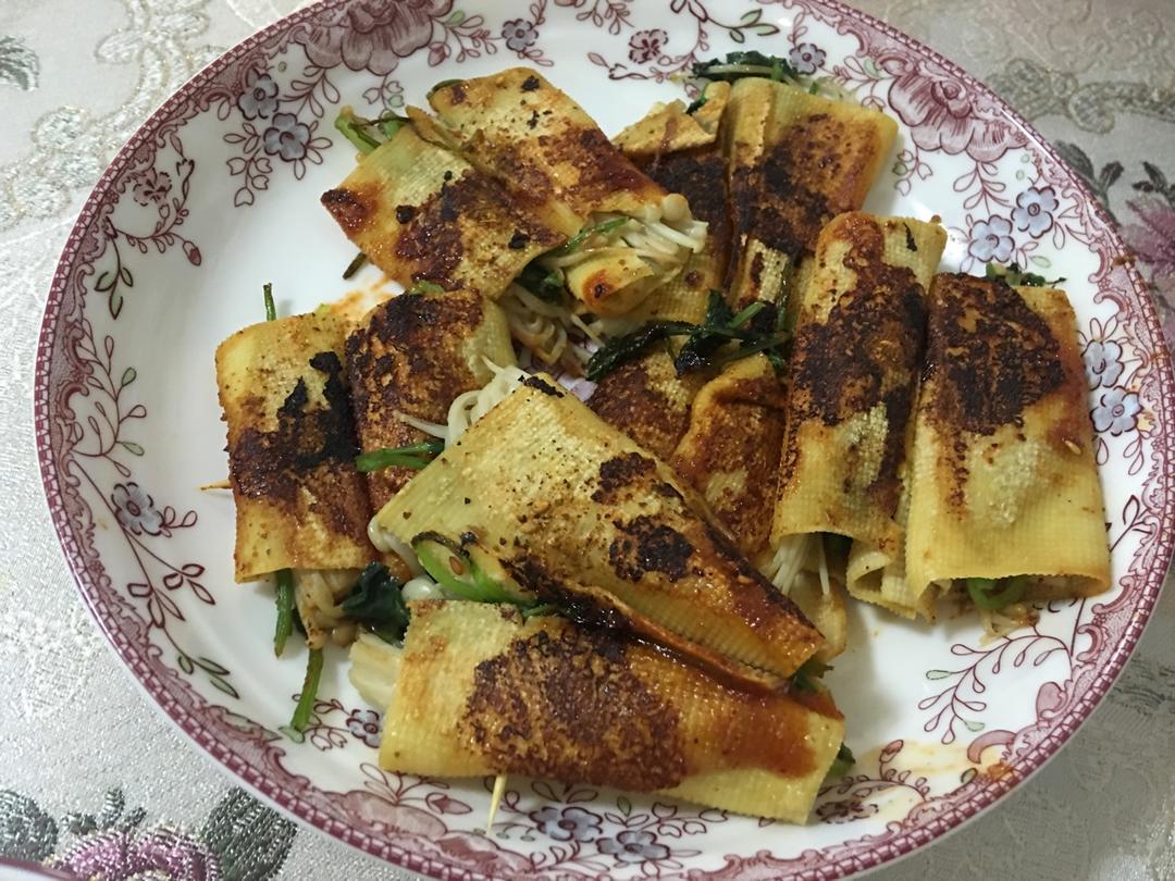 超级铁板 豆皮金针菇卷（电饼铛）