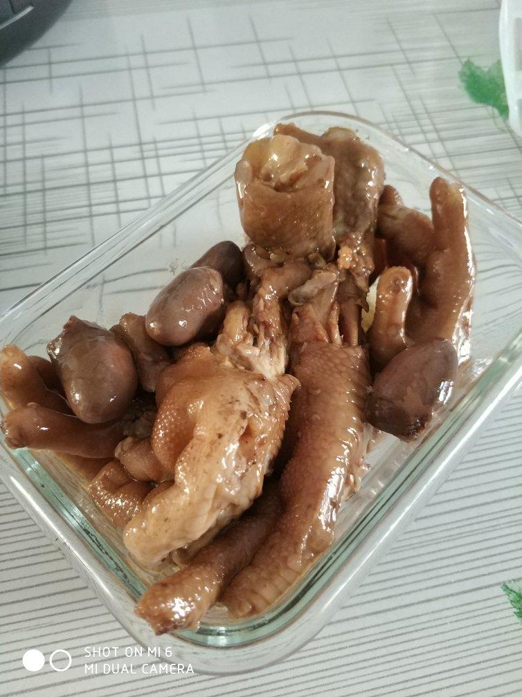 家常卤菜～卤鸡腿、卤排骨、卤鸡爪！