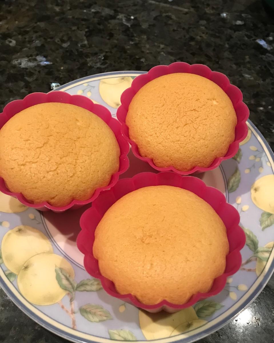 不塌陷不开裂的戚风(杯子、6寸）蛋糕