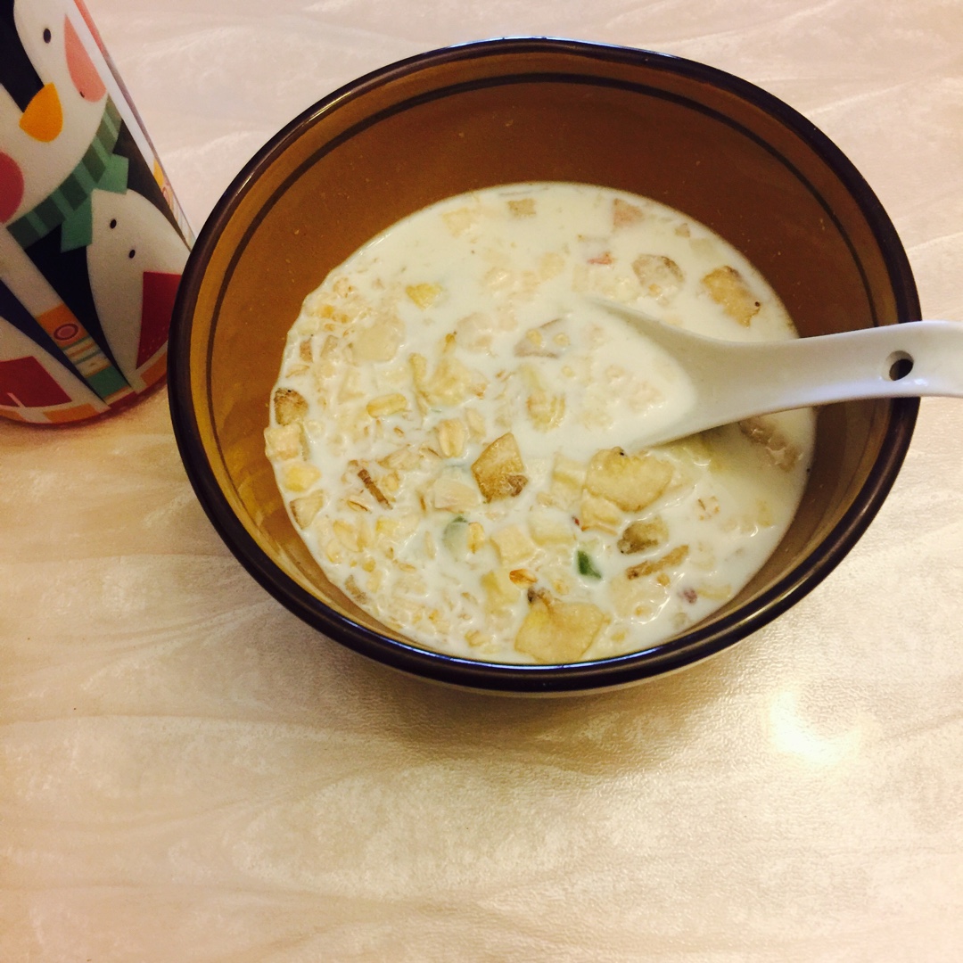 牛奶鸡蛋燕麦