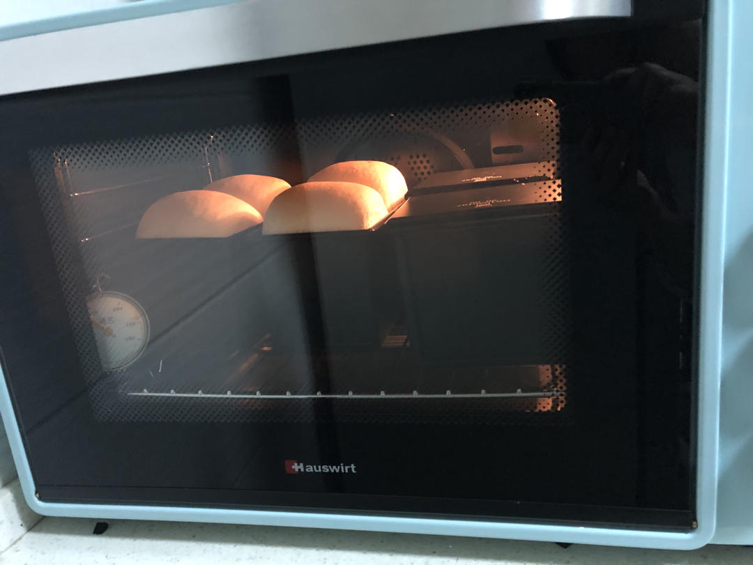 厚切口袋吐司·朗姆酒葡萄干奶油三明治