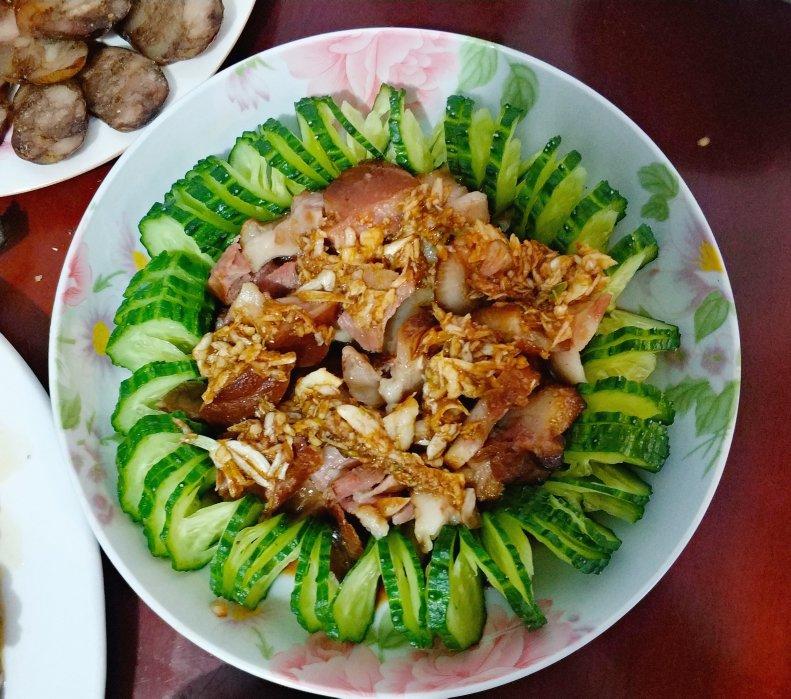 蓑衣黄瓜的切法 · 小视频 🥒