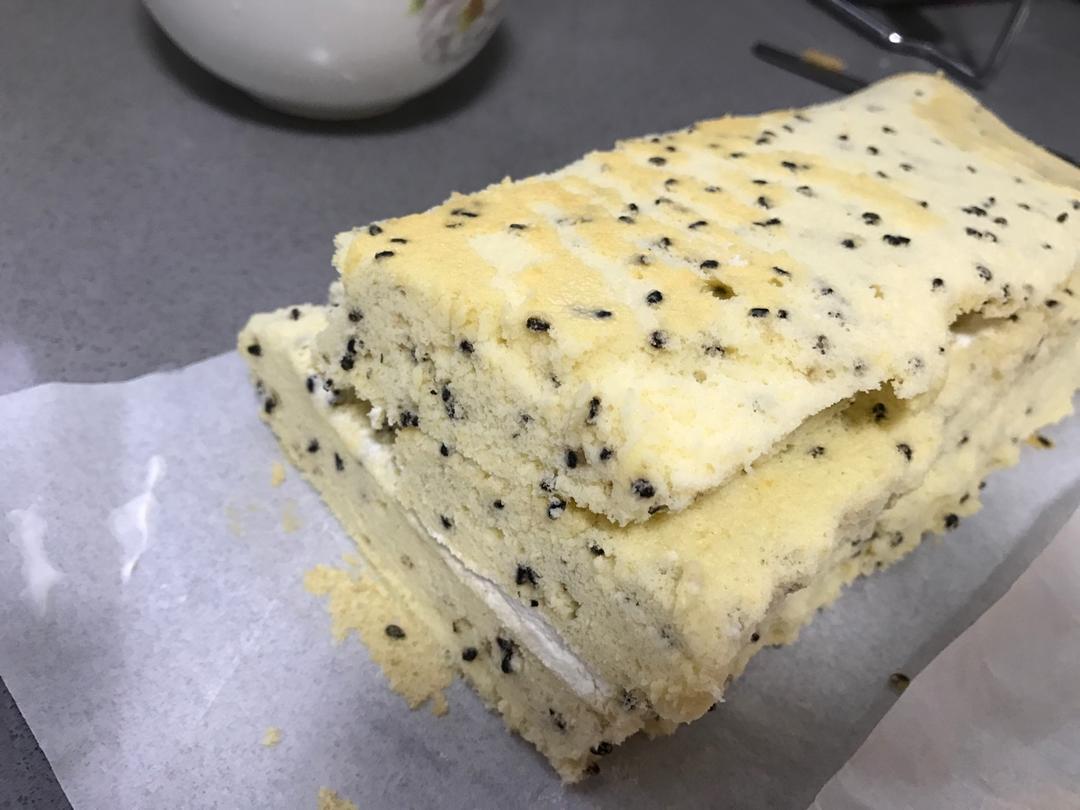 无油酸奶蔓越莓蛋糕卷