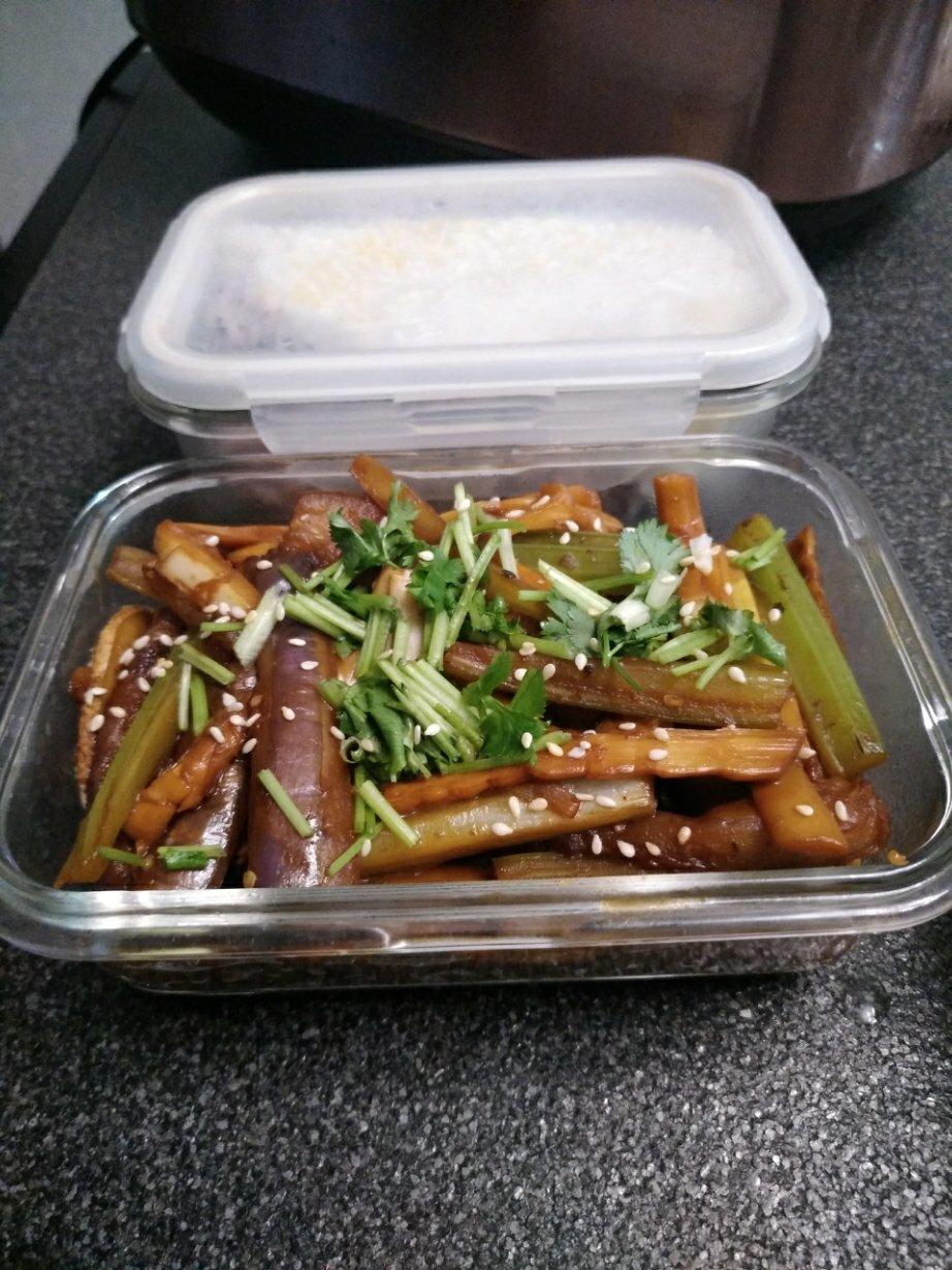 茄子粉丝煲