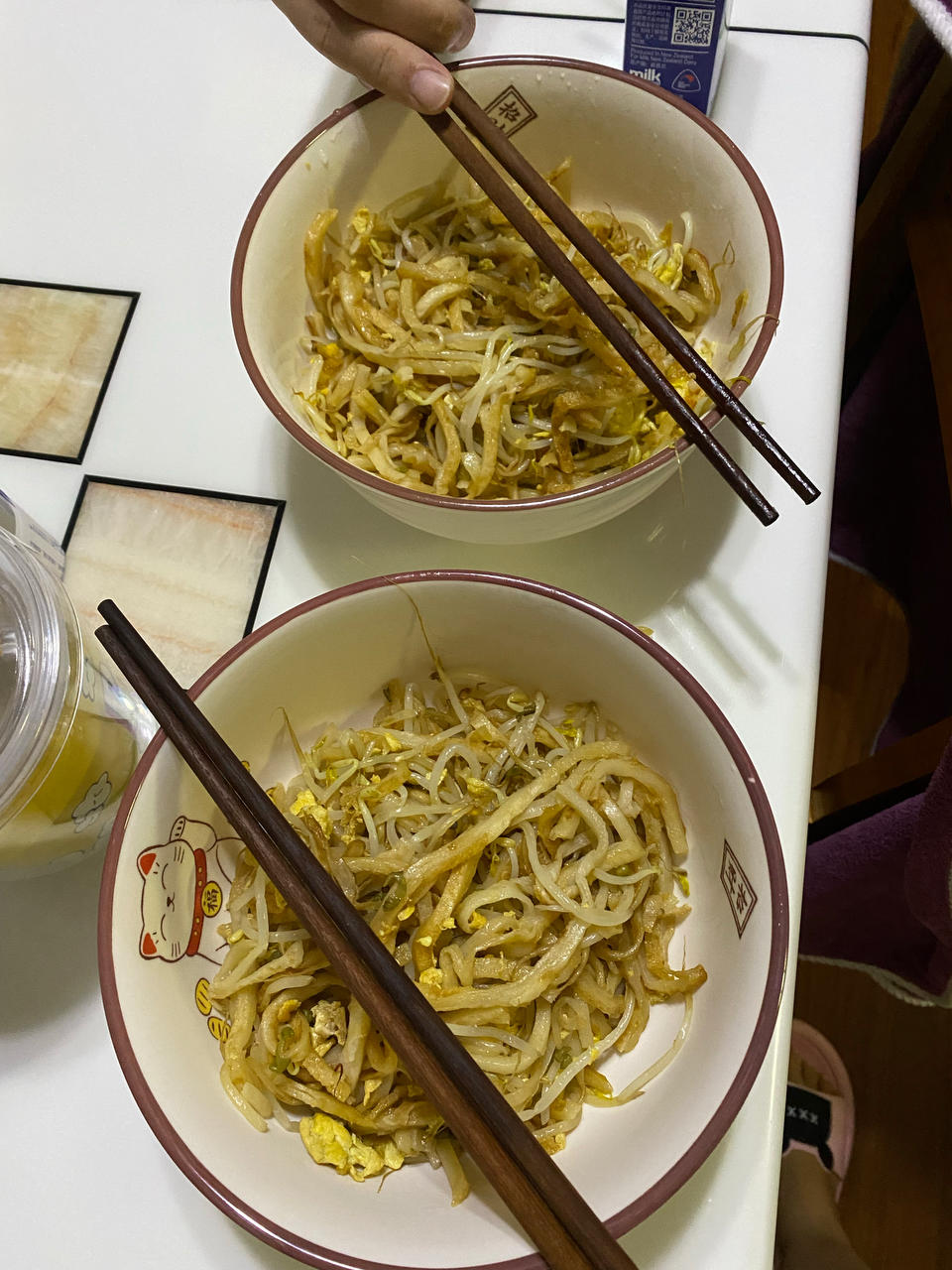 干爽的豆芽炒饼