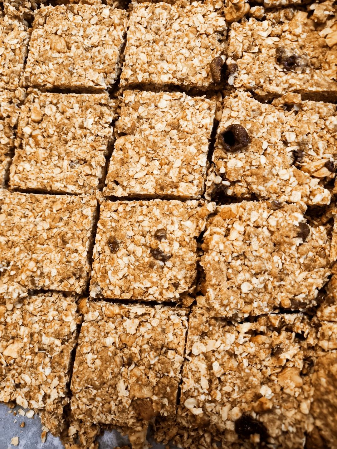 酥脆核桃燕麦饼干（消耗麦片）