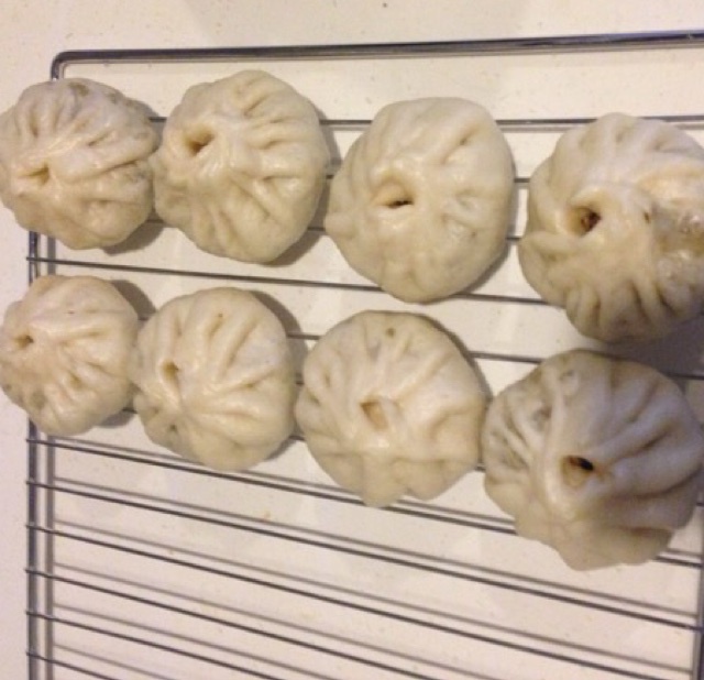 芽菜肉臊包子
