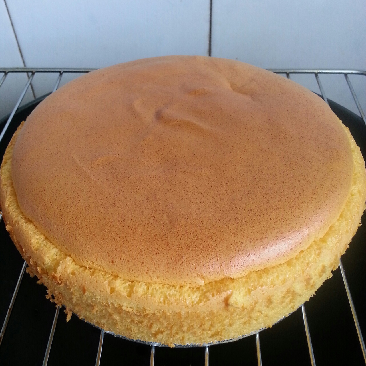 #黄金烤箱#贝奥beow K30W烤箱测评----8寸完美不裂版牛奶戚风蛋糕