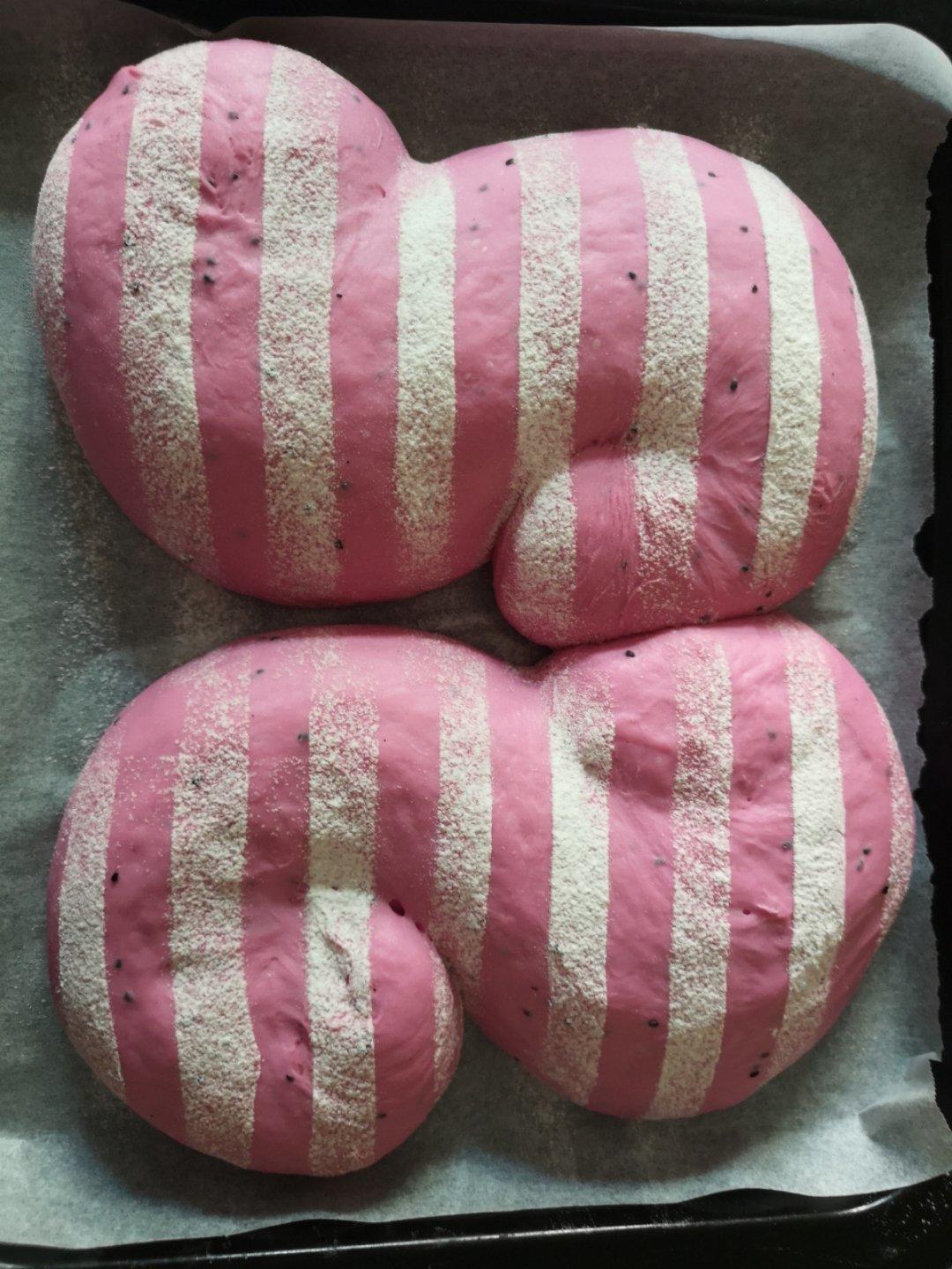 火龙果奶酪软欧