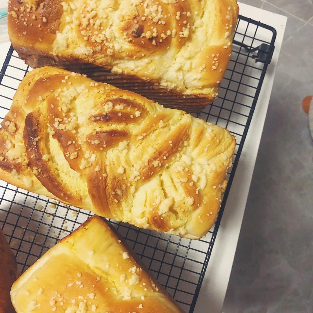 奶酥手撕小吐司