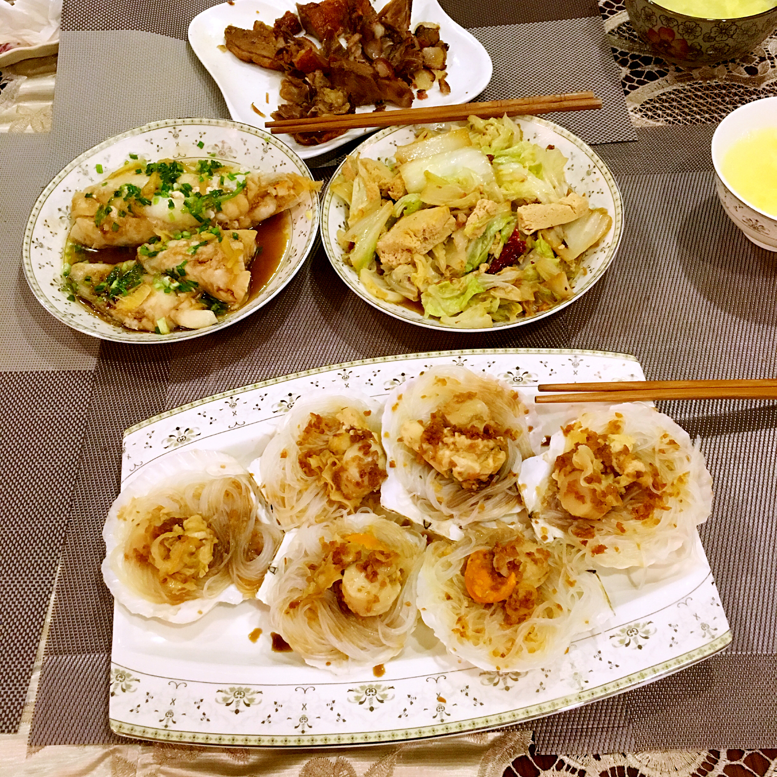 蒜蓉粉丝蒸扇贝