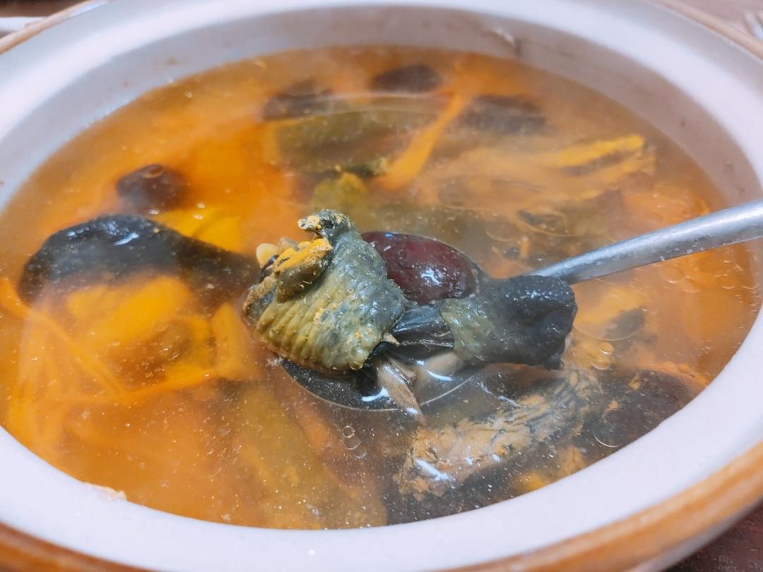 「家庭版」乌骨鸡汤💯