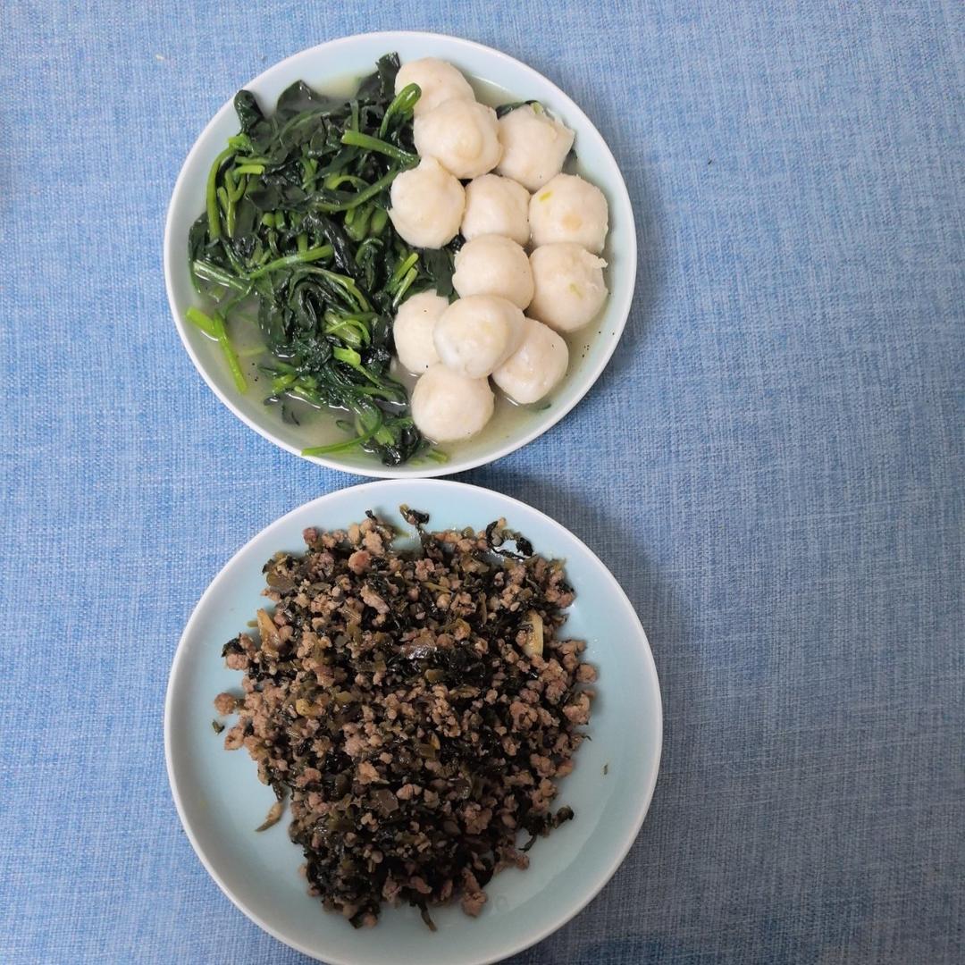 雪菜炒肉末