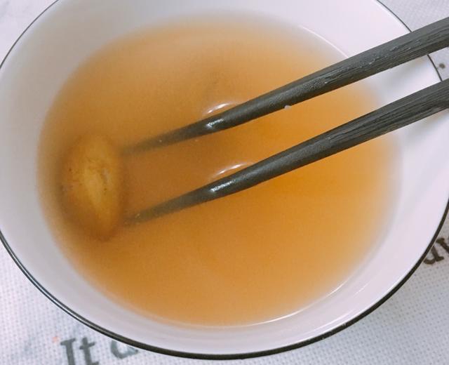瘦肉橄榄蜜枣汤—春季清热汤的做法
