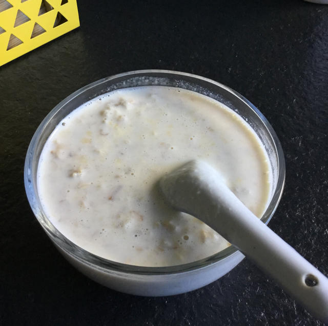 特浓牛奶燕麦粥