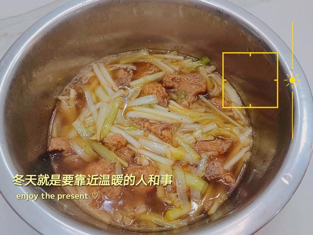 韭黄蛋花酸汤羹
