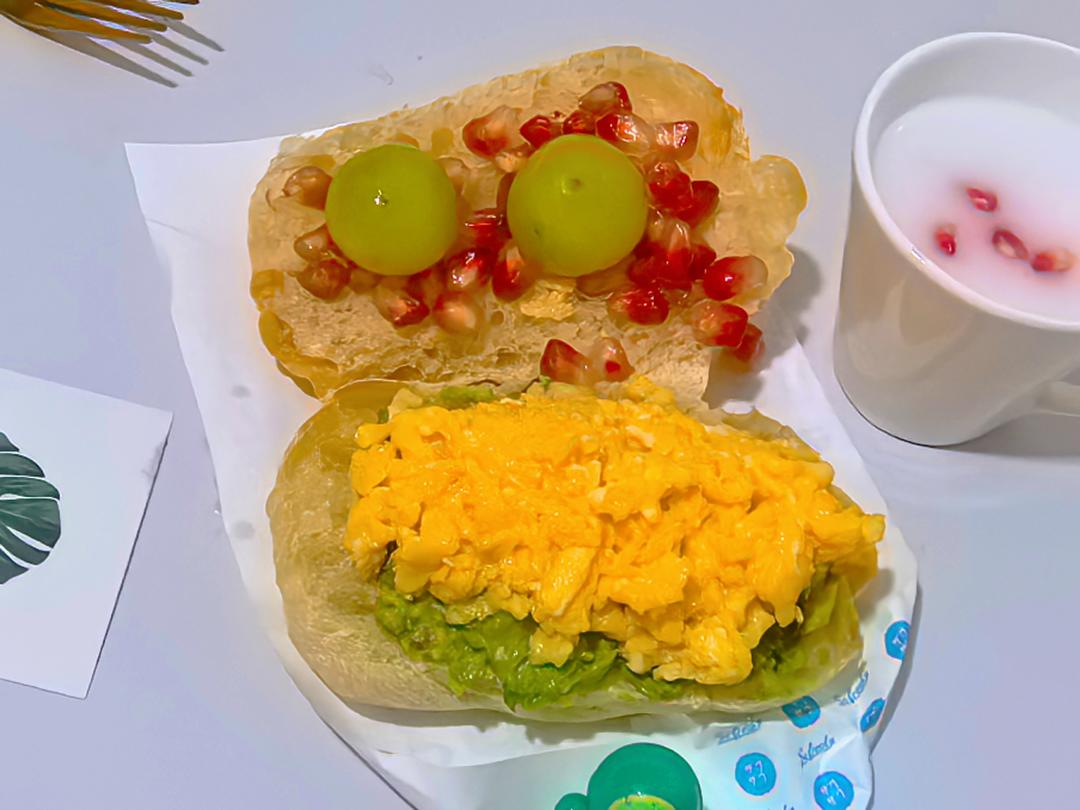 超美丽🥑🍳🍅开放三明治