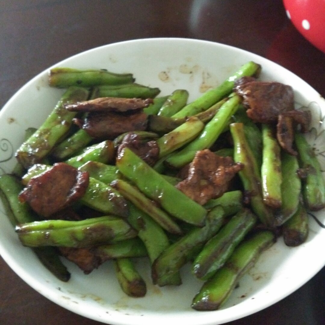 豆角炒肉丝