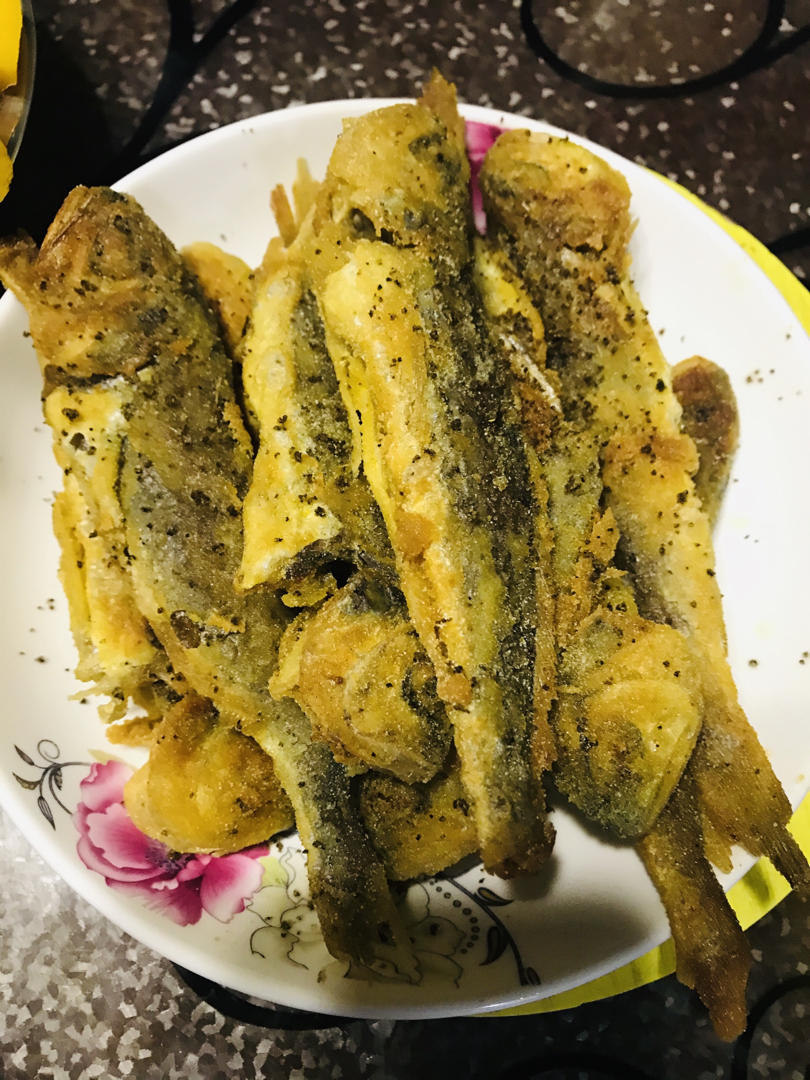 酥炸小黄鱼～吸油少