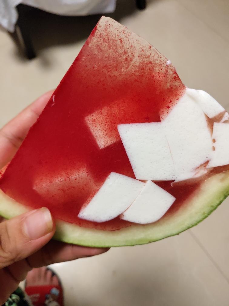 西瓜牛奶果冻