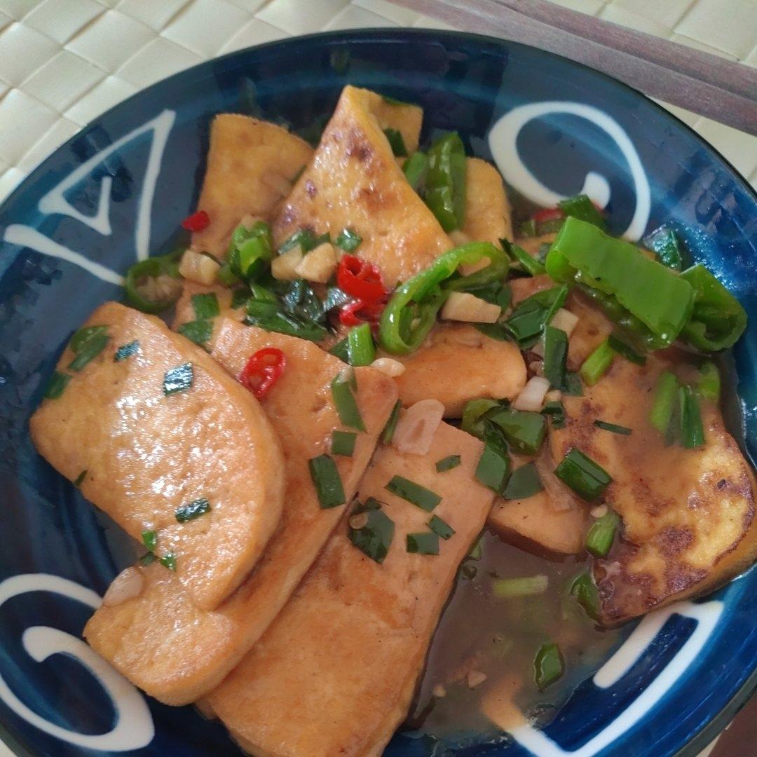 厨师长教你：“懒人烧豆腐”的家常做法，很简单懒人的做法，收藏