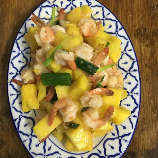 菠萝炒虾仁