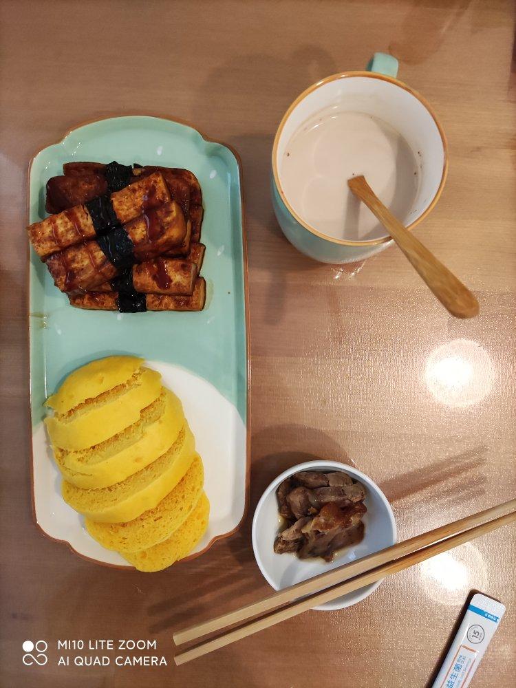 🔥酱汁浓郁！！外焦里嫩的日式照烧豆腐