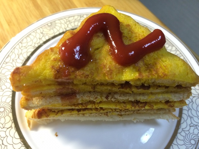 煎鸡蛋吐司