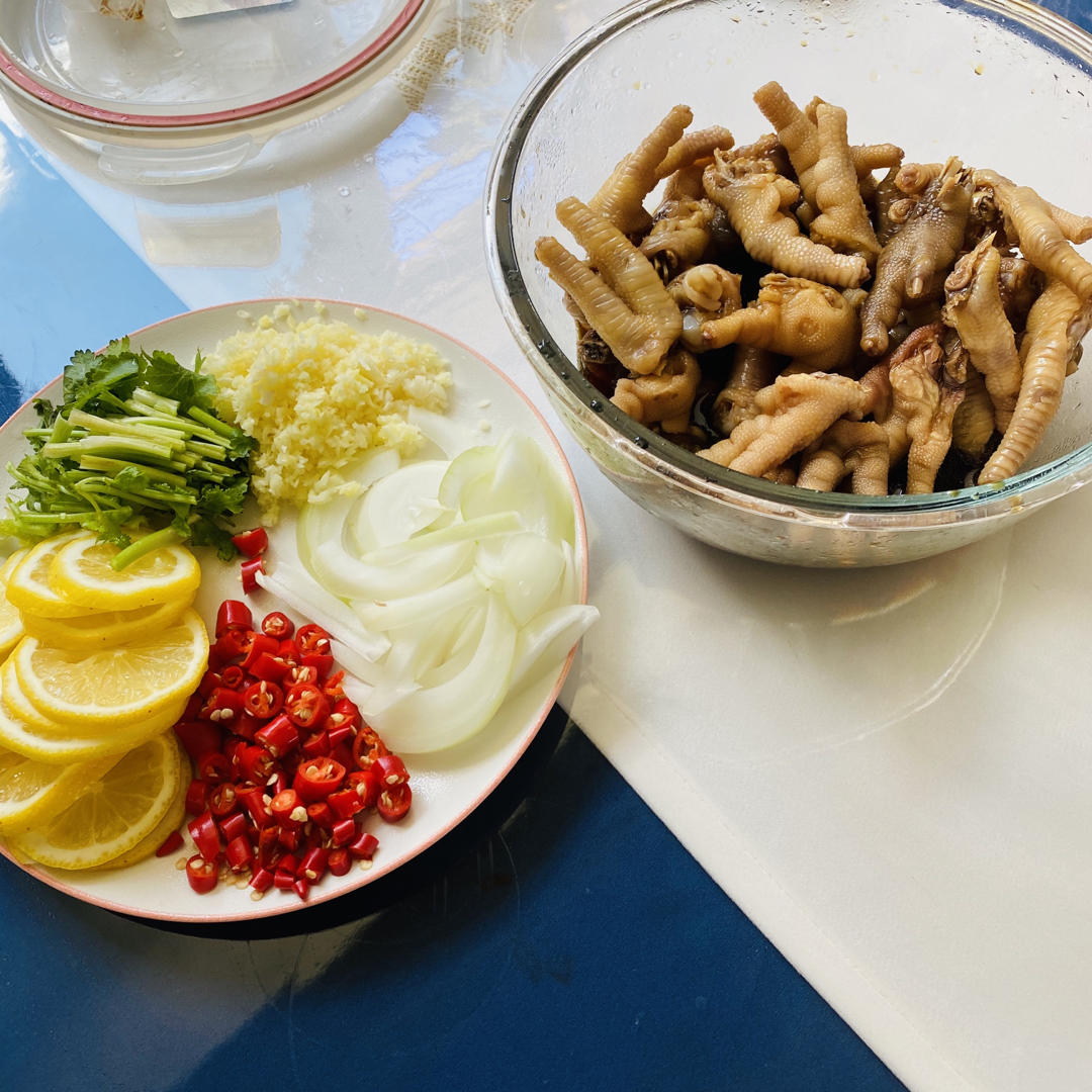 【柠檬酸辣鸡爪】自制超级无敌美味的网红鸡爪