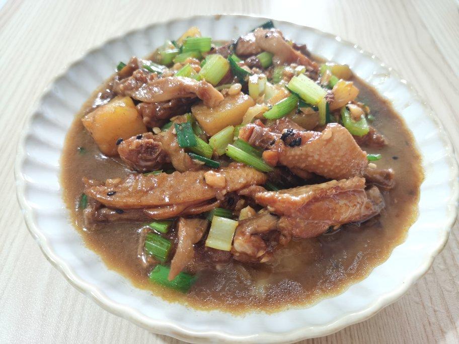 鸡翅这样做比可乐鸡翅还好吃100倍，连骨头都不放过