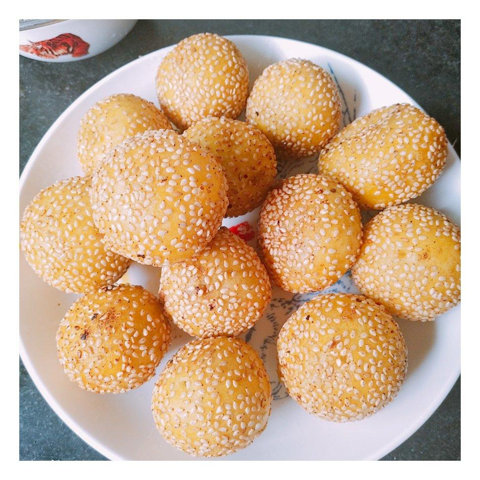 手机用户0635_p21e做的糯米空心糍粑