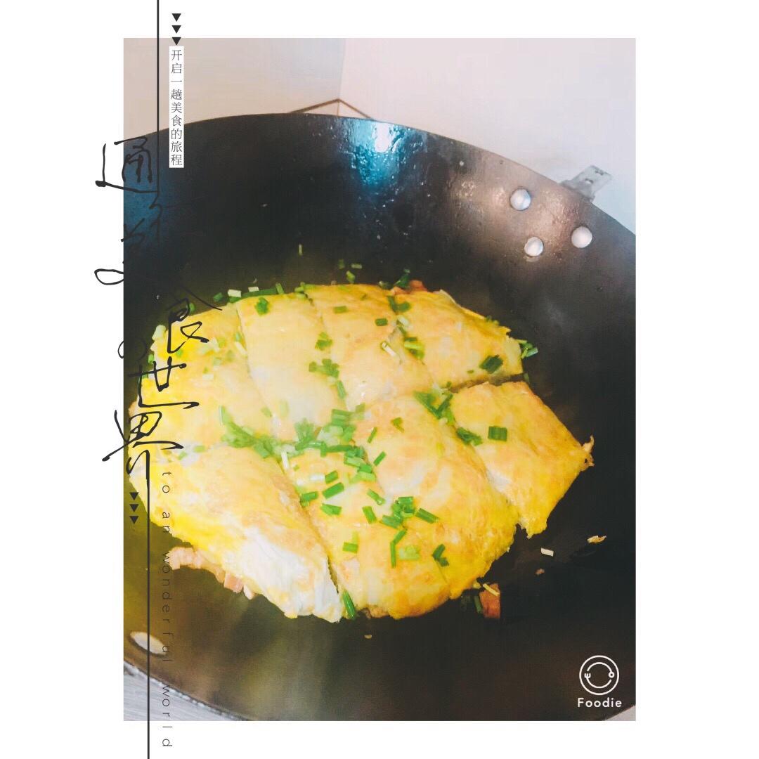 武汉名小吃---三鲜豆皮