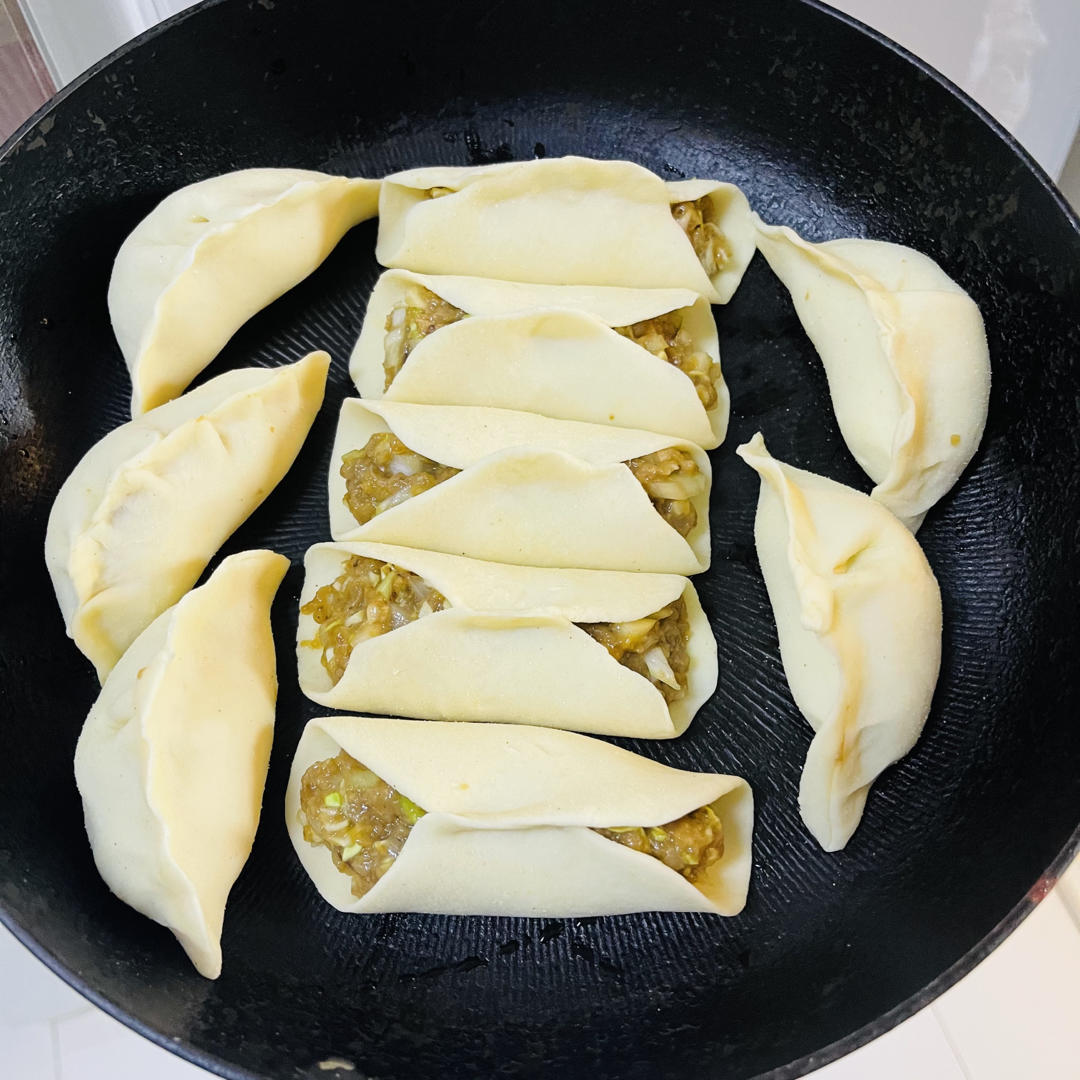 牛肉洋葱烫面蒸饺
